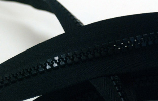 Zips